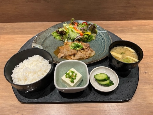 【選べる5種類定食付】1泊2食付プラン　★大浴場★駐車場無料★バイキング朝食無料★ 